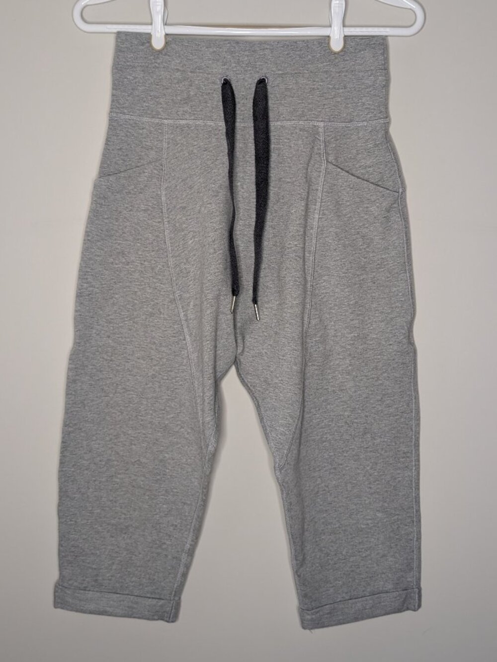 Lululemon Liberty Crop Pants Light Grey French Terry Size 4